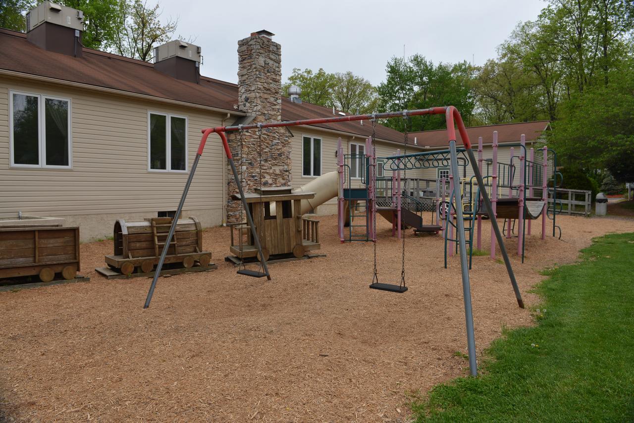Shartlesville Appalachian Camping Resort Park Model 2 מראה חיצוני תמונה
